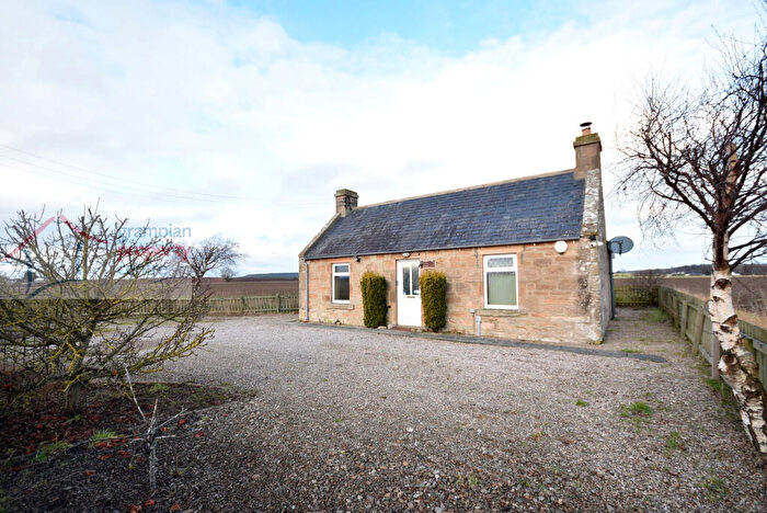 2 Bedroom Detached Bungalow For Sale In Crosslots Farm Cottage, IV30