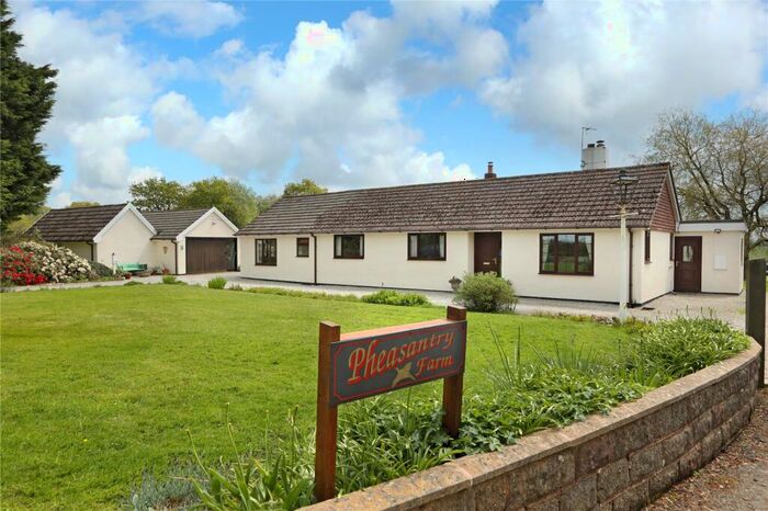 4 Bedroom Bungalow For Sale In Chawleigh, Chulmleigh, Devon, EX18