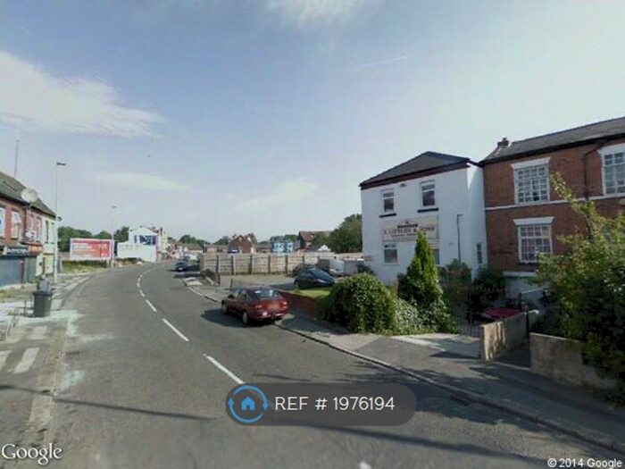 1 Bedroom Maisonette To Rent In Lower Broughton Road, Salford, M7