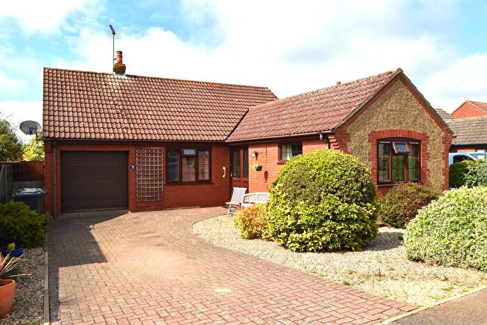 3 Bedroom Detached Bungalow For Sale In Holt, NR25