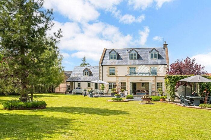 6 Bedroom Detached House For Sale In Lower Farm, Faulkland, Somerset, BA3