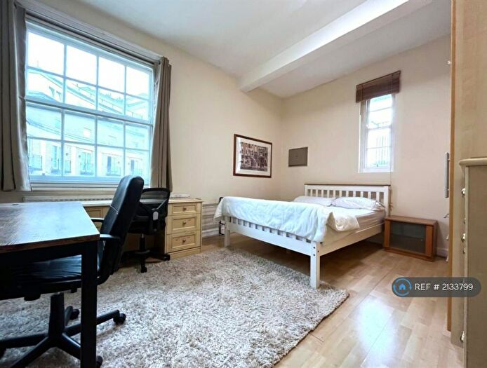 2 Bedroom Flat To Rent In Hanover Gate Mansions, London, NW1