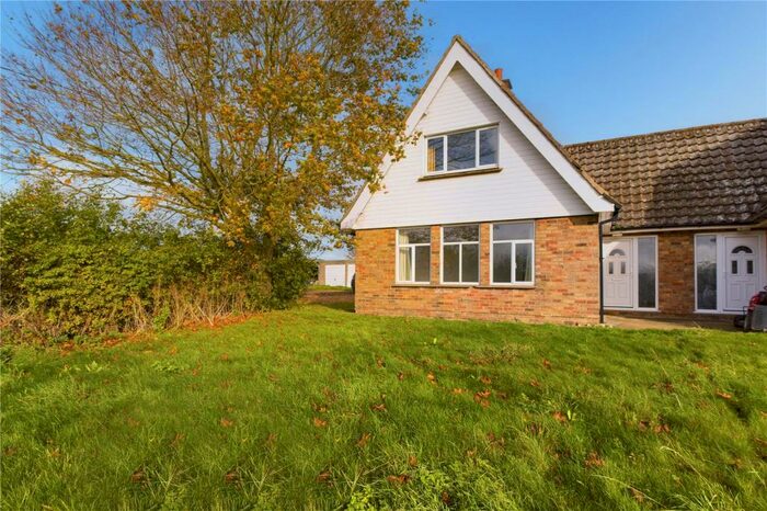 3 Bedroom Semi-Detached House To Rent In Church End, Woodwalton, Huntingdon, Cambridgeshire, PE28