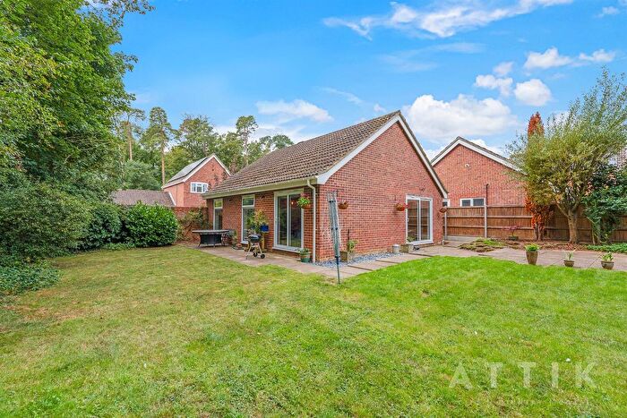 3 Bedroom Detached Bungalow For Sale In Priory Close, Hethersett, Norwich, NR9
