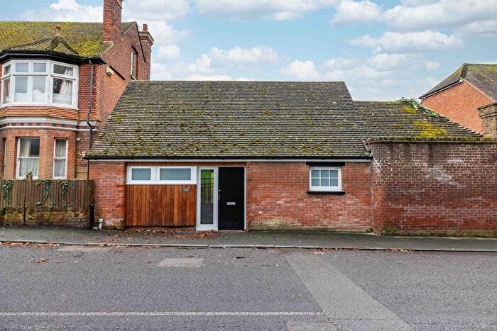 2 Bedroom Detached House For Sale In Upper Harbledown, Canterbury, CT2