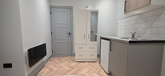 Studio To Rent In Lavender Rise, West Drayton, UB7