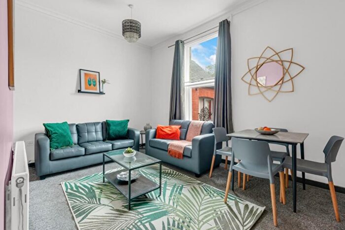 2 Bedroom Maisonette To Rent In Garston Lane, Kenley, CR8