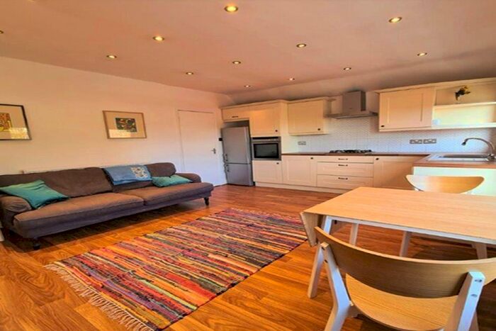 1 Bedroom Flat To Rent In Archway Road, London, N19