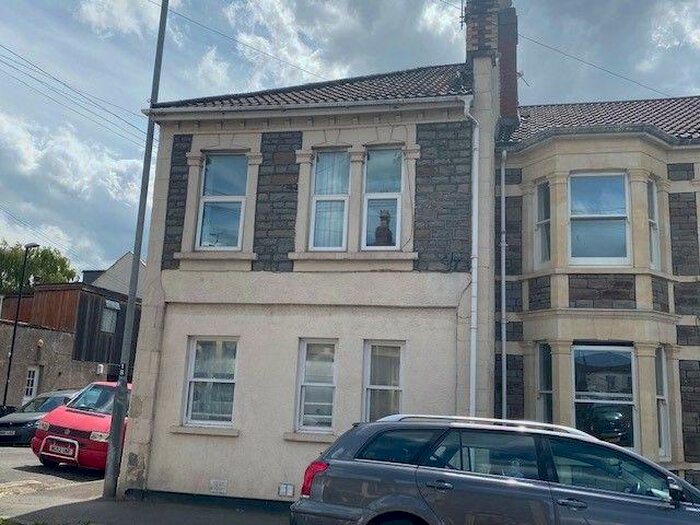 1 Bedroom Flat To Rent In Avonvale Road, Bristol, BS5