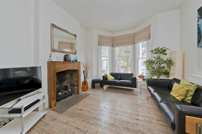 4 Bedroom Terraced House To Rent In Bassein Park Road, London, W12