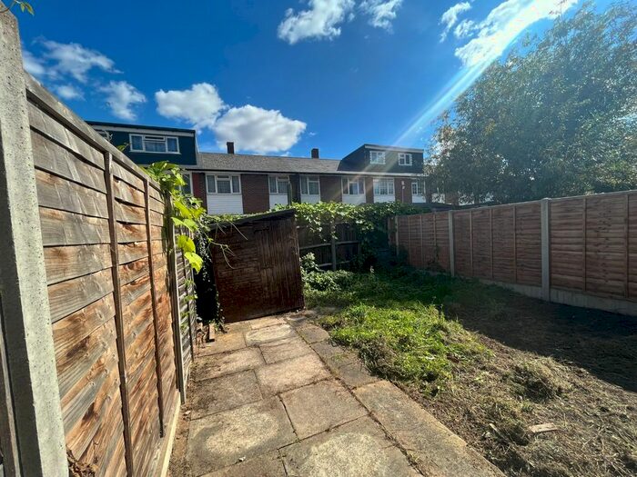 4 Bedroom Terraced House To Rent In Susannah Street, Poplar, London, E14