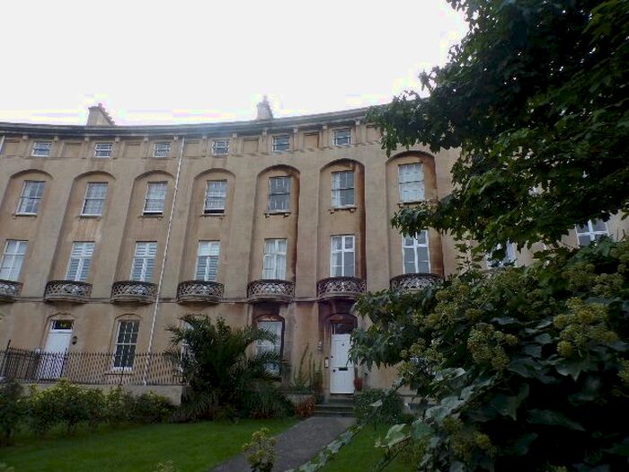 2 Bedroom Flat To Rent In Royal Crescent, Weston-Super-Mare, BS23
