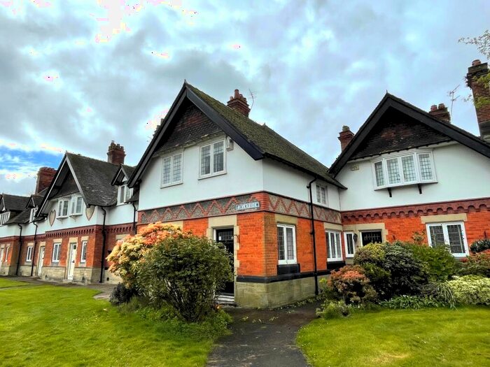 2 Bedroom Semi-Detached House To Rent In Riverside, Port Sunlight, Wirral, CH62