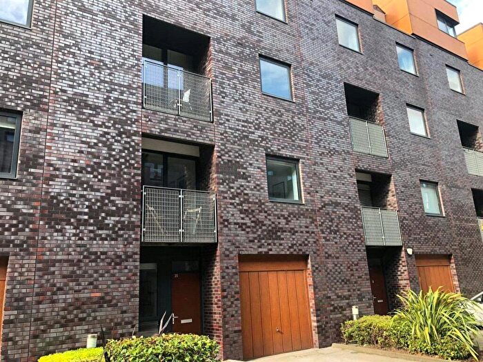 2 Bedroom House To Rent In Advent Way, Manchester, Greater Manchester, M4