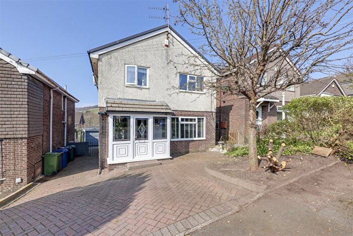 4 Bedroom Detached House For Sale In Sandringham Grove, Haslingden, Rossendale, BB4