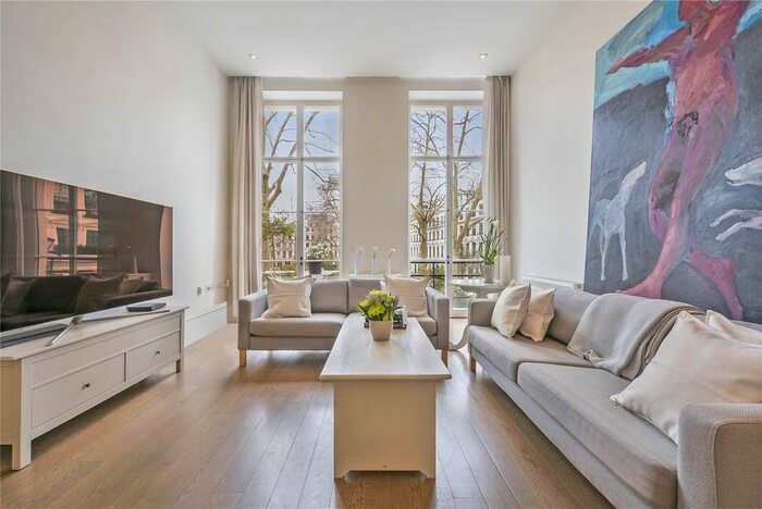 2 Bedroom Flat To Rent In Cleveland Square, Bayswater, London, W2