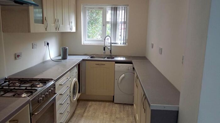 4 Bedroom Terraced House To Rent In Cadleigh Gardens, Harborne, Birmingham, B17