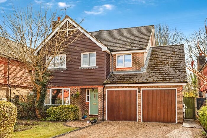 4 Bedroom Detached House For Sale In Harvey Close, Sayers Common, Hassocks, BN6
