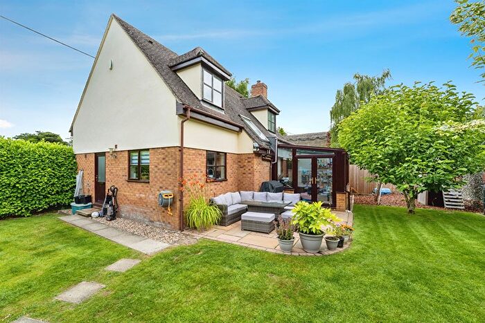 3 Bedroom Detached House For Sale In Linton Road, Horseheath, Cambridge, CB21