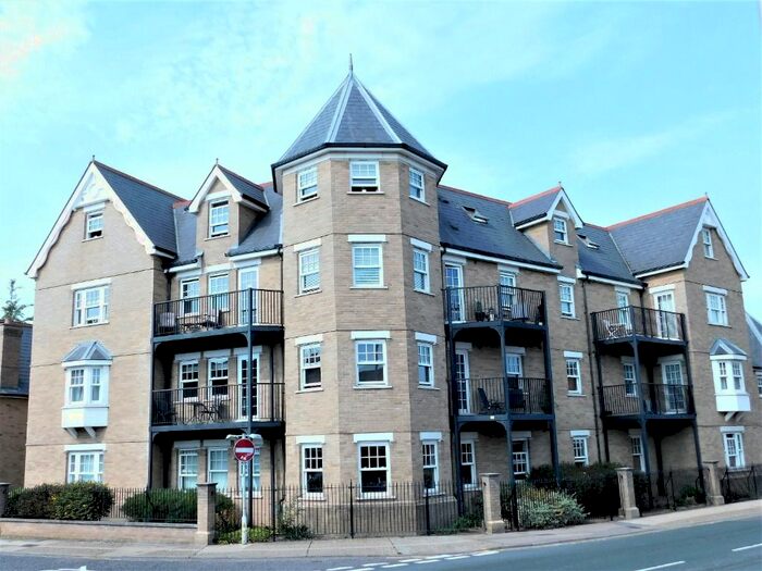 2 Bedroom Flat To Rent In Salisbury Avenue, Colchester Town Centre, Colchester, CO3