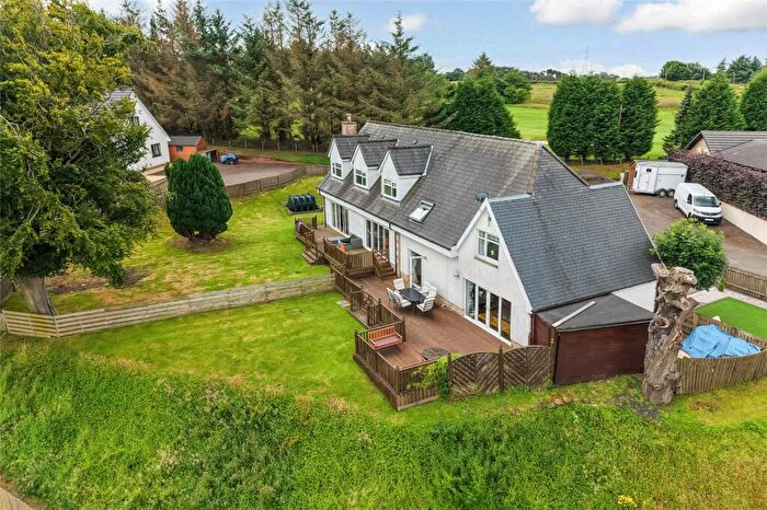 3 Bedroom Semi-Detached House For Sale In Turnlaw Road, Cambuslang, Glasgow, South Lanarkshire, G72