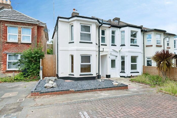 3 Bedroom Semi-Detached House For Sale In Carnarvon Road, Bournemouth, BH1