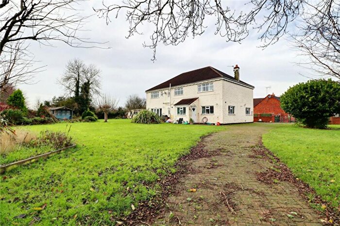 3 Bedroom Detached House For Sale In Church Side, Goxhill, DN19