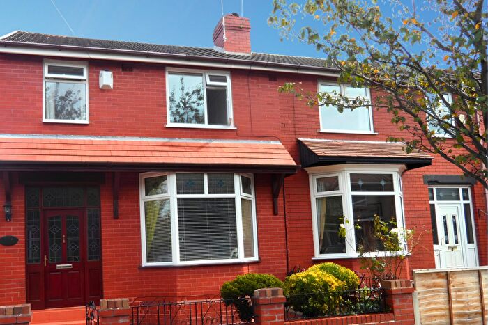 3 Bedroom House To Rent In Linden Grove, Stockport, SK2