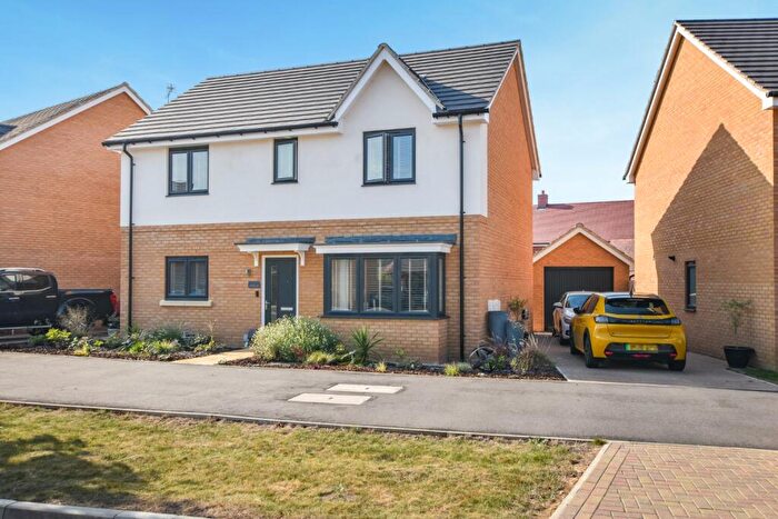 4 Bedroom Detached House For Sale In Atkins Crescent, Maldon, Essex, CM9