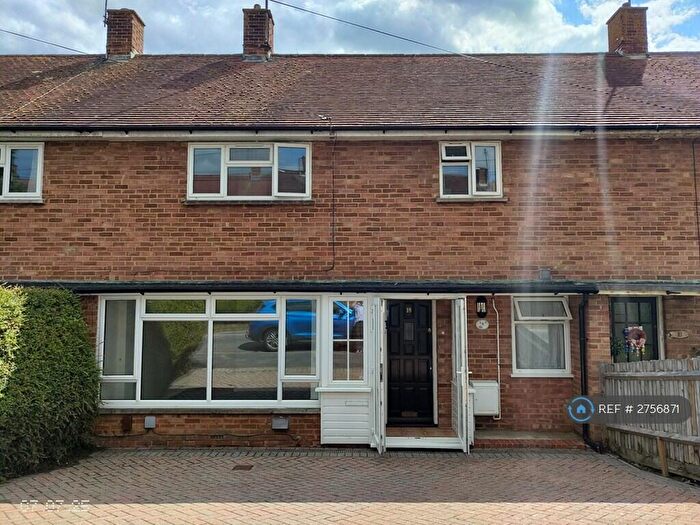 3 Bedroom Terraced House To Rent In Bowley Road, Hailsham, BN27