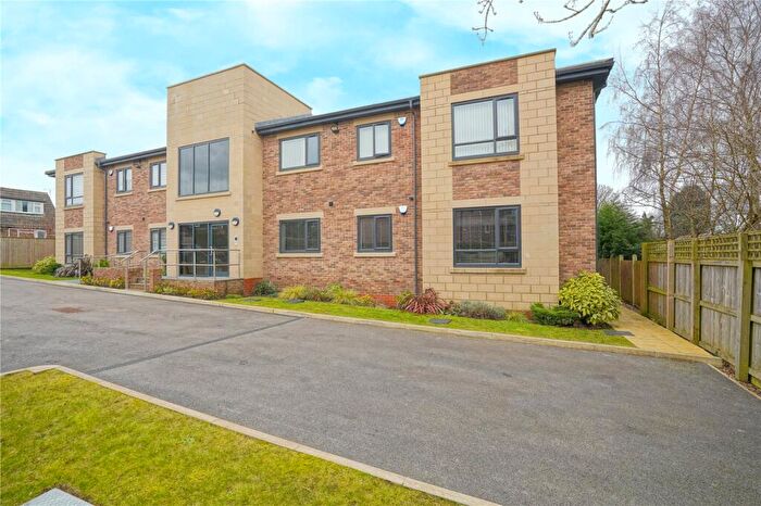 2 Bedroom Apartment For Sale In St. Albans Way, Wickersley, Rotherham, South Yorkshire, S66