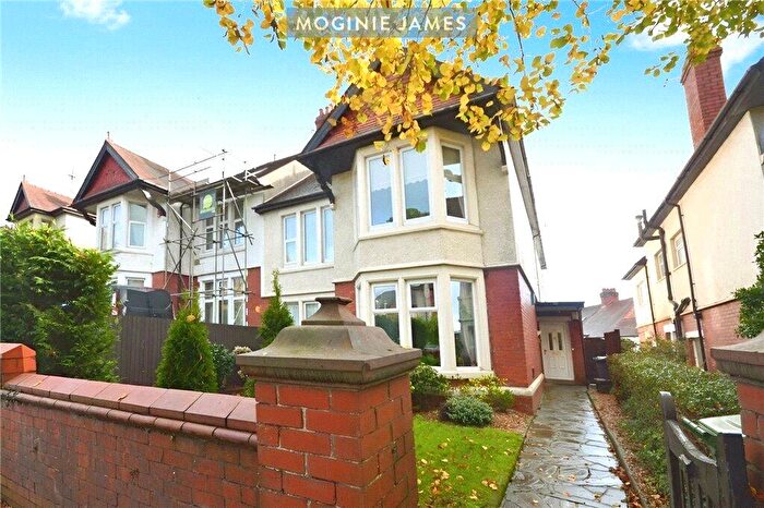2 Bedroom Flat To Rent In Pen-y-Lan Road, Penylan, Cardiff, CF23