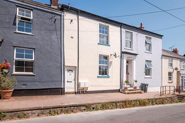 3 Bedroom Terraced House For Sale In A East Street, South Molton, EX36