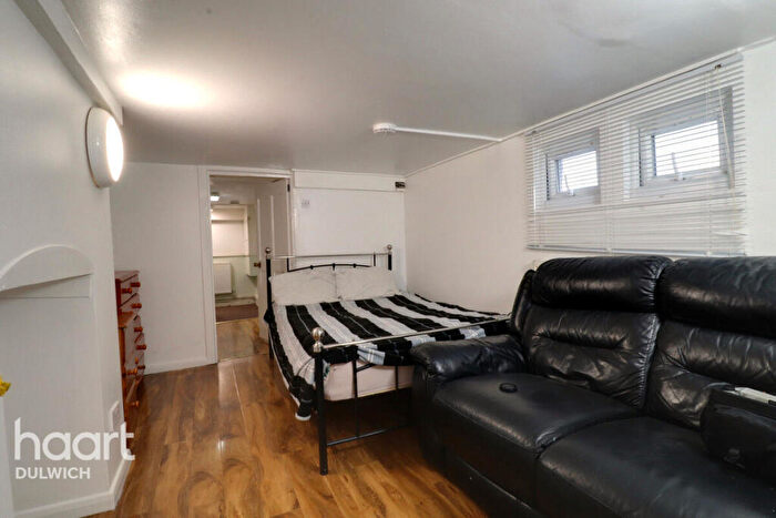 Studio To Rent In Vicars Hill, London, SE13