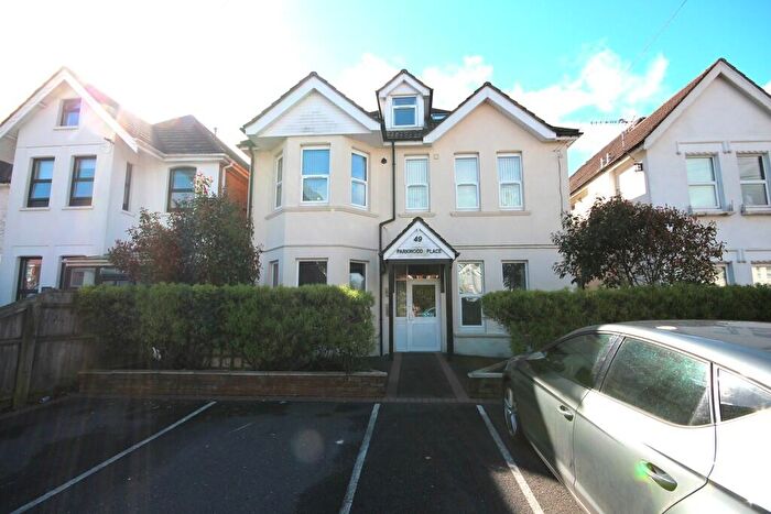 1 Bedroom Flat For Sale In Parkwood Road, Bournemouth, BH5