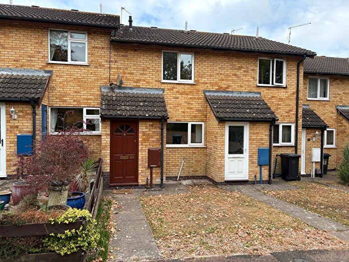 2 Bedroom Town House For Sale In Richardson Close, Broughton Astley, Leicester, LE9