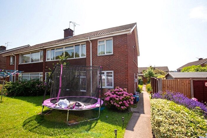 2 Bedroom Flat For Sale In Northover Road, Bristol, BS9