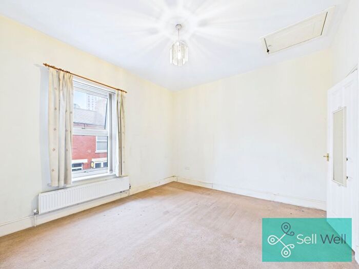 2 Bedroom Terraced House For Sale In Jones Street, Salford, M6