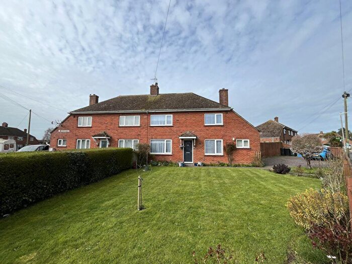 3 Bedroom Semi-Detached House For Sale In Ash, CT3