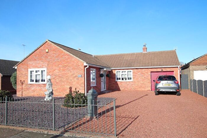 4 Bedroom Bungalow For Sale In Leas Road, Clacton On Sea, CO15