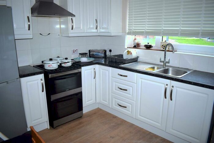 1 Bedroom Flat To Rent In Harts Lane, Barking, IG11