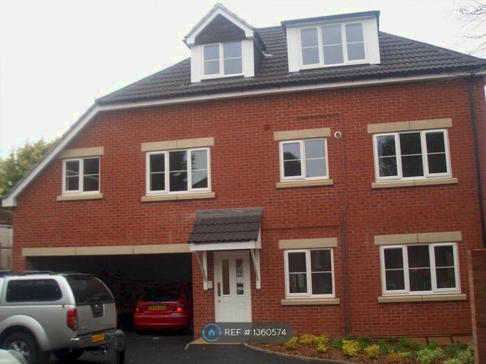 1 Bedroom Flat To Rent In Cromwell Road, Bournemouth, BH5