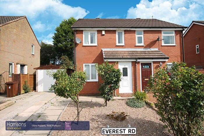 2 Bedroom Semi-Detached House To Rent In Everest Road, Atherton, M46
