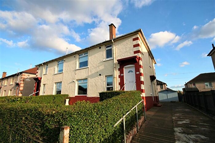 2 Bedroom Apartment To Rent In Forge Street, Bed Unfurnished Lower Cottage, Royston - Available //, G21