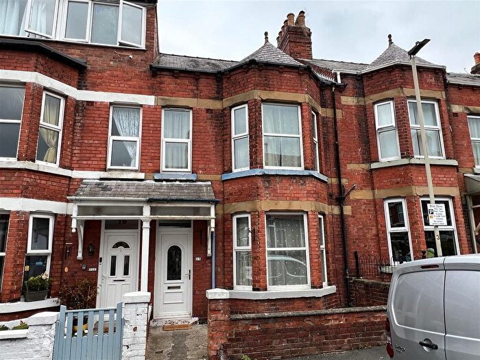3 Bedroom Terraced House To Rent In Ashville Avenue, Scarborough, YO12