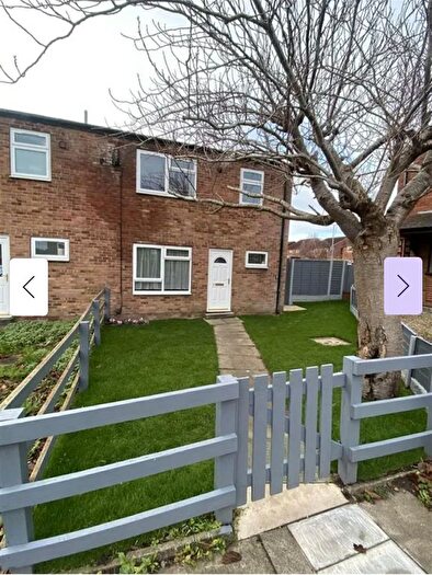 3 Bedroom Semi Detached House For Sale In Janes Brook Road, Southport, PR8