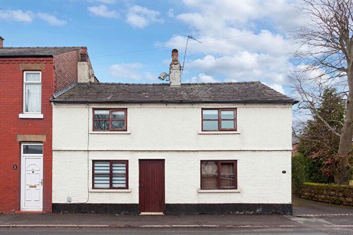 3 Bedroom Semi-Detached House To Rent In Moss Road, Congleton, CW12