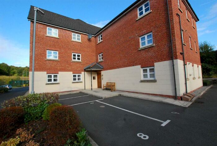 2 Bedroom Apartment To Rent In Hartford Drive, Bury, BL8