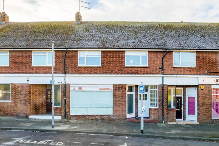 2 Bedroom Apartment For Sale In Meadow Parade, Rottingdean, BN2