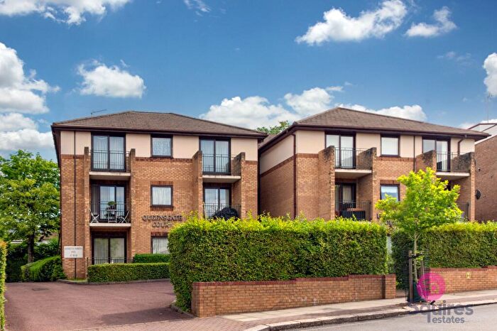 2 Bedroom Flat To Rent In Alexandra Grove, Queensgate Court, N12